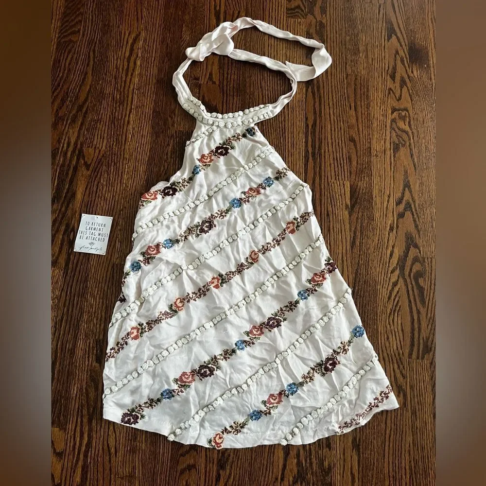 FREE PEOPLE  Rene Embroidered Mini Dress Medium